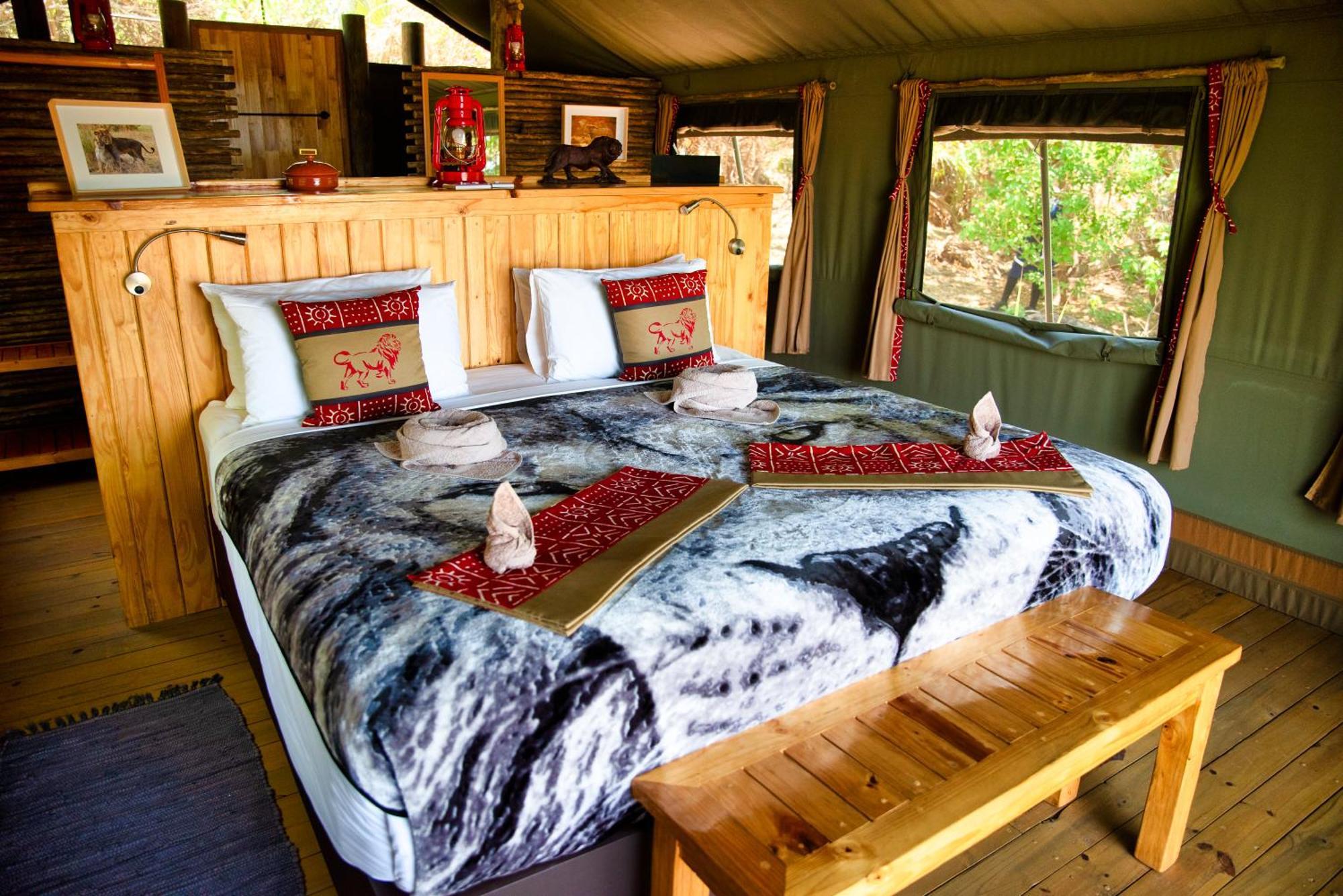 Semowi Lodge And Campsites Mirapene Zimmer foto